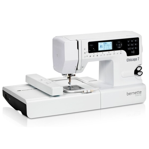 Швейно-вышивальная машина Bernette Chicago 7