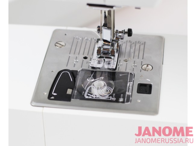 Швейно-вышивальная машина Aurora Style 800