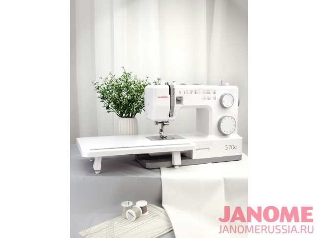 Швейная машина AURORA 570e