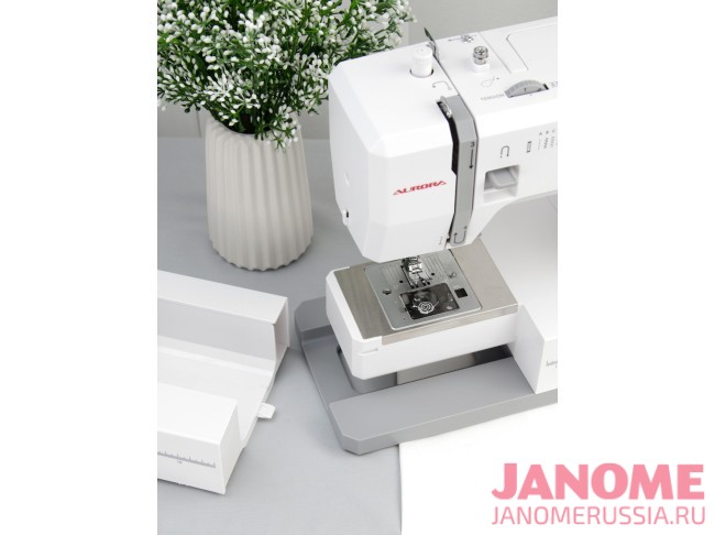 Швейная машина AURORA 570e