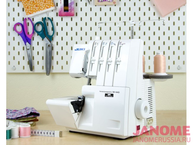 Оверлок Juki MO-104 DN