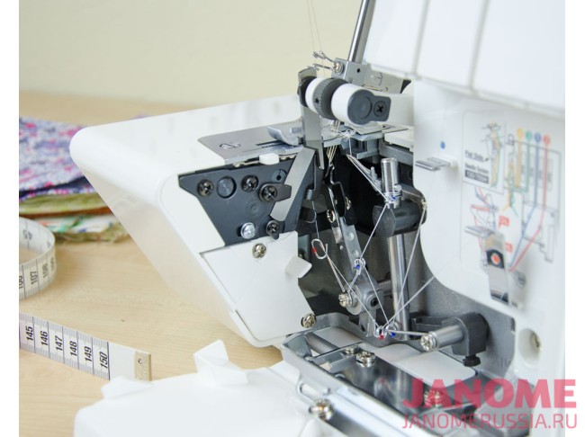 Оверлок Juki MO-104 DN
