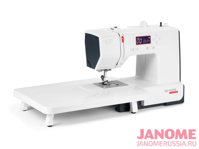 Швейная машина Bernette b37