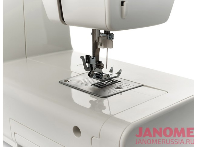 Электромеханическая швейная машина CHAYKA ЧАЙКА 740