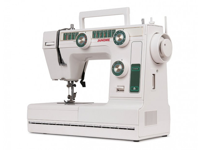 Электромеханическая швейная машина Janome LE22