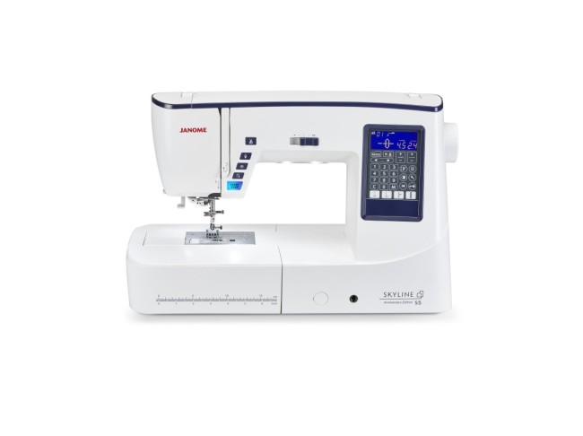 Компьютерная швейная машина Janome Skyline S5