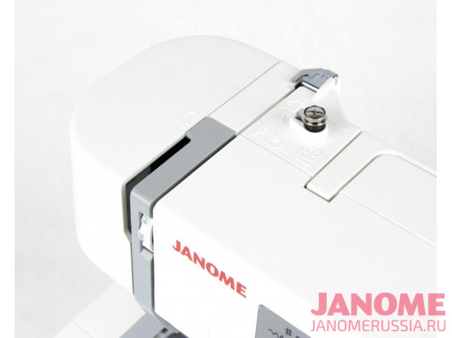 Компьютерная швейная машина Janome PQ 300