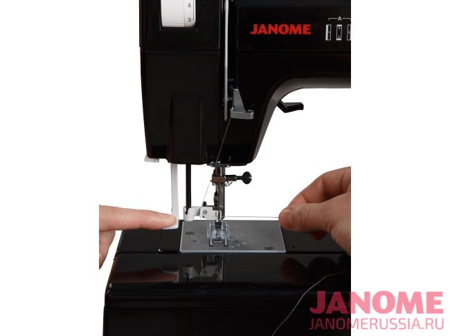 Швейная машина Janome LE-314 NERO