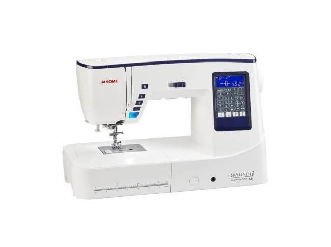 Компьютерная швейная машина Janome Skyline S5