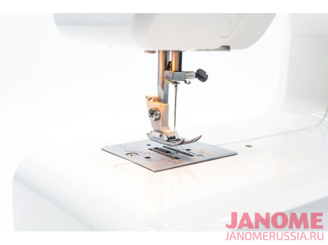 Электромеханическая швейная машина Janome V-12 Escape